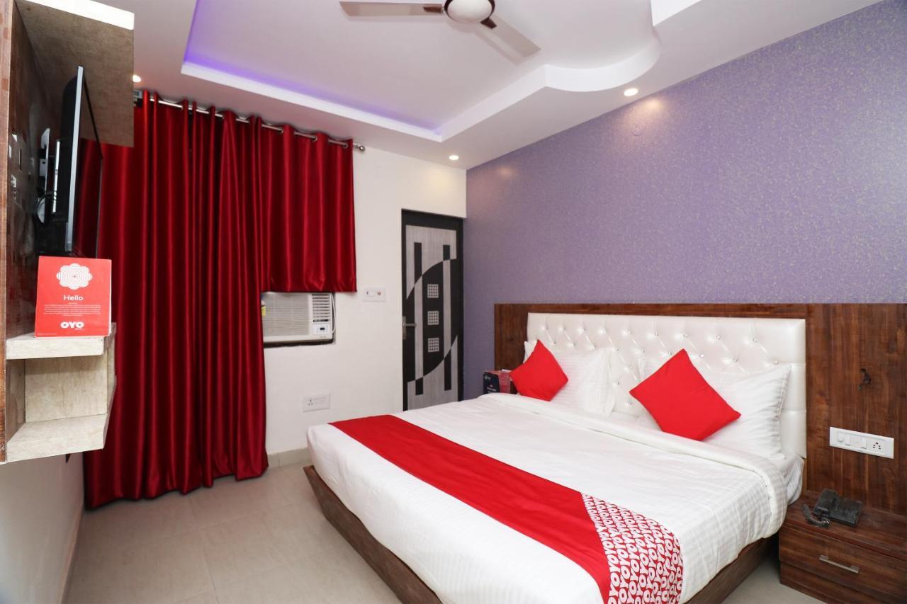 Oyo 25130 Hotel Royal Inn Нью-Делі Екстер'єр фото